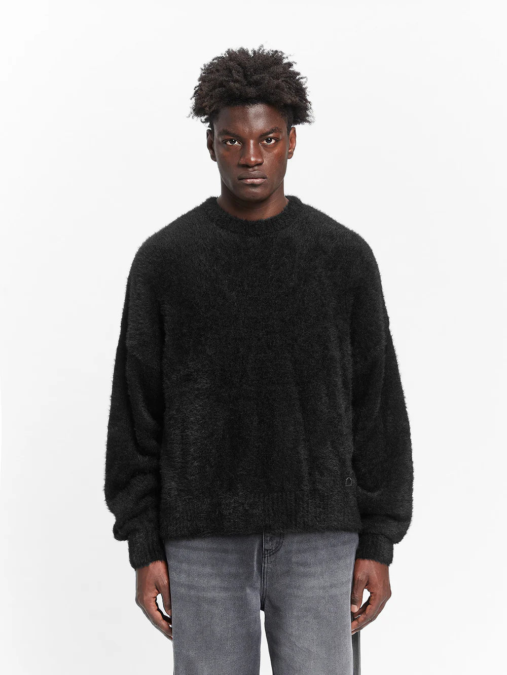 RETERNITY - ESSENTIAL FURRY KNIT SWEATER - BLACK