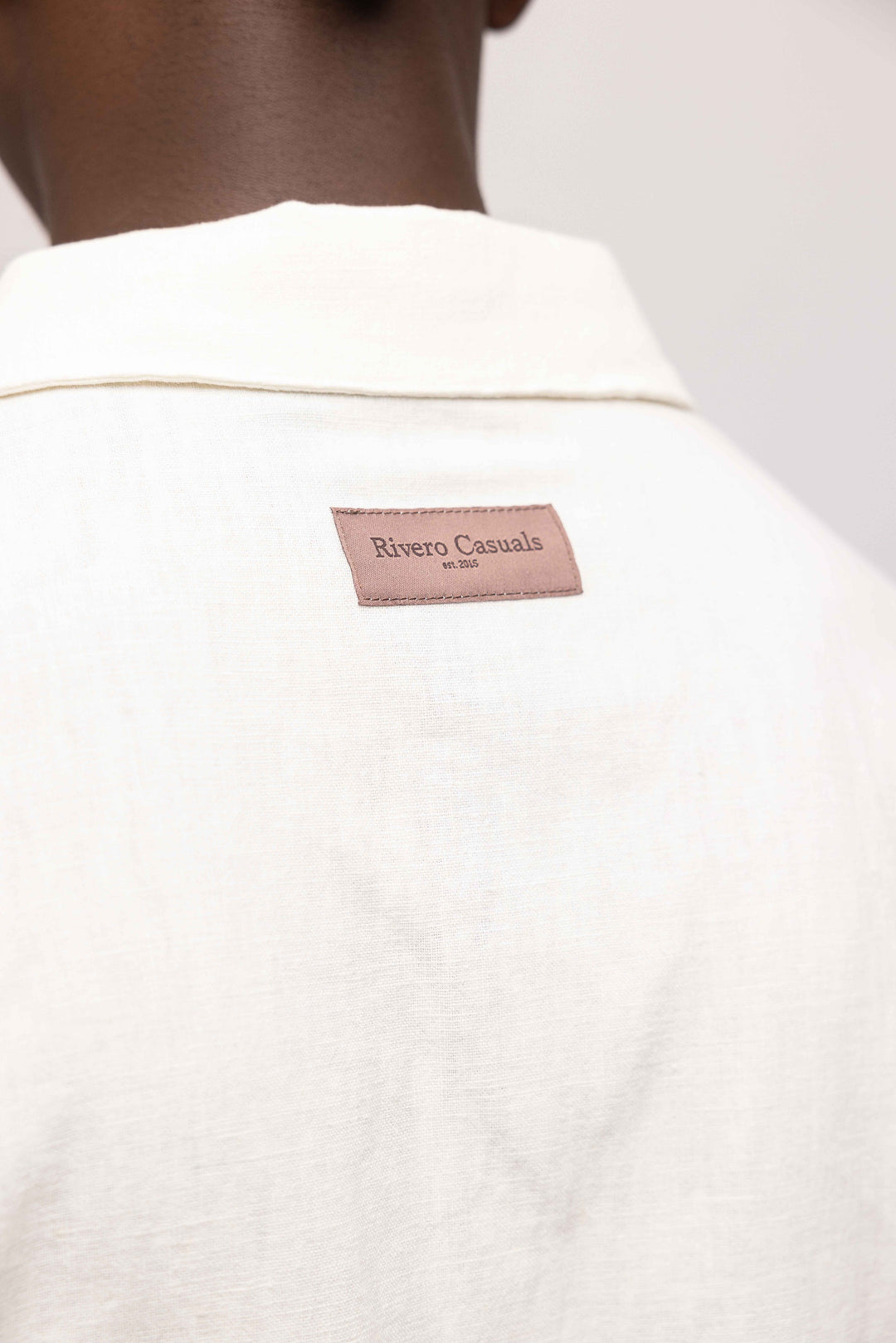 RIVERO - LINEN SHIRT QUARTER BUTTON WHITE