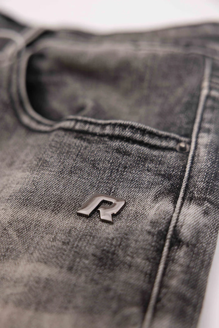 RIVERO - REGULAR PLAIN METAL WASHED DENIM JEANS