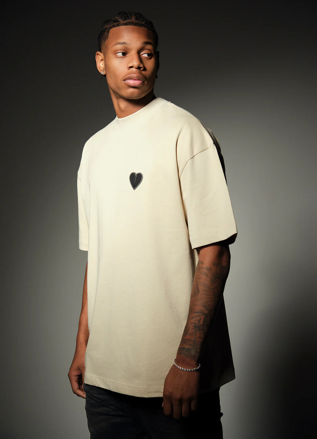 BILLION AND BEYOND - BASIC TEE - LATTE