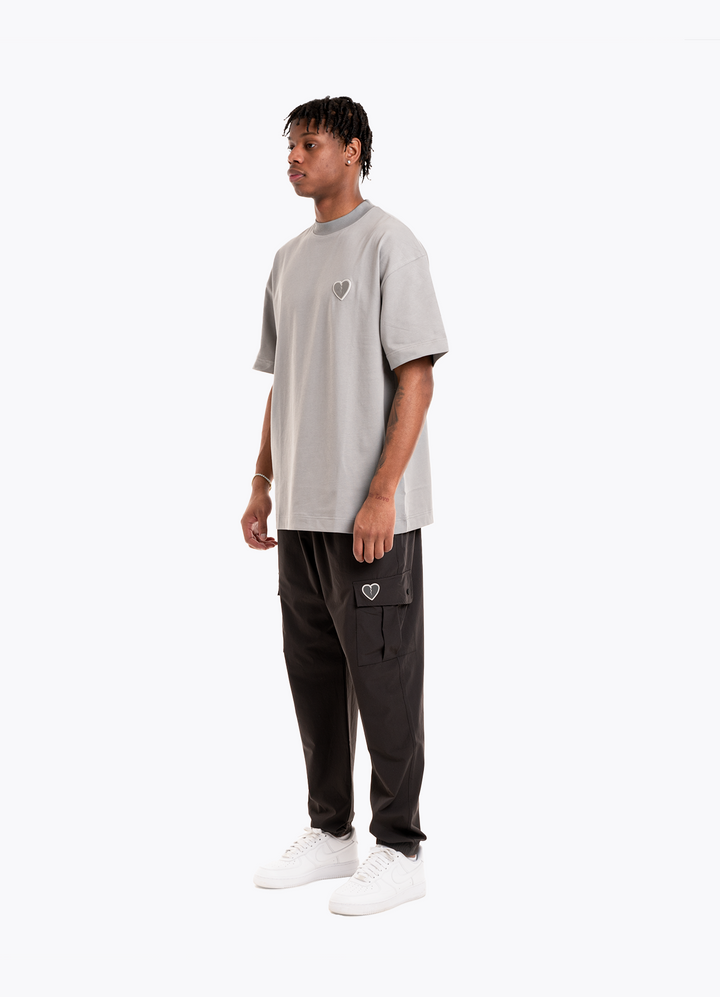 BILLION AND BEYOND - BASIC TEE OYSTER