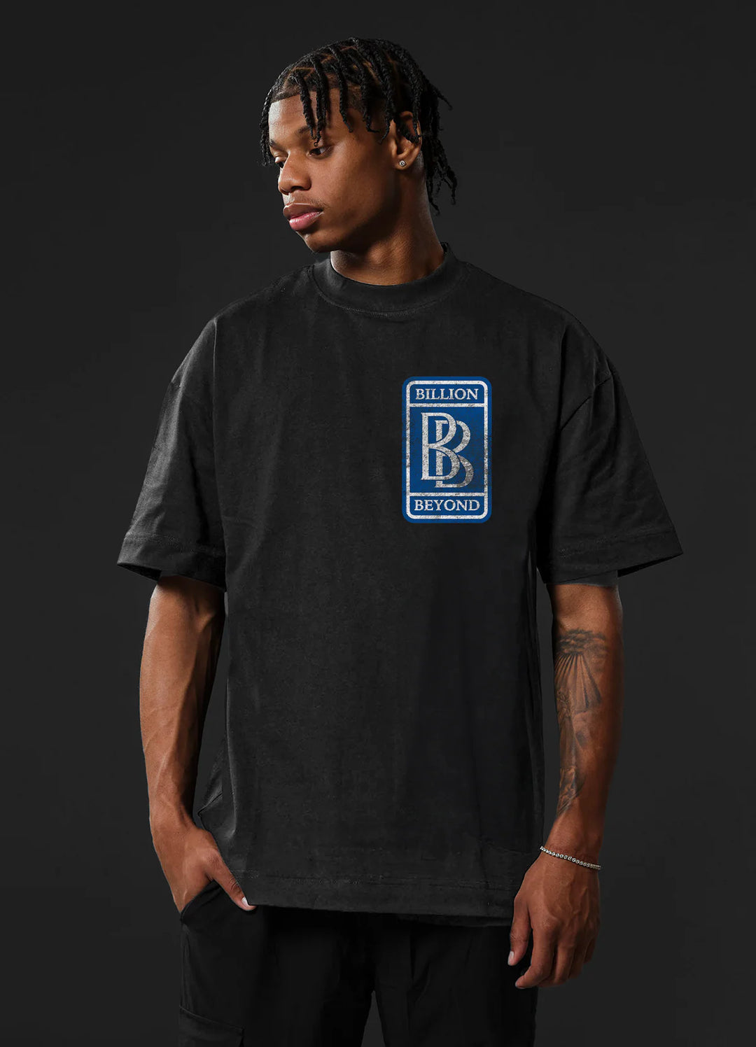 BILLION AND BEYOND - EMBLEM TEE - WASHED BLACK