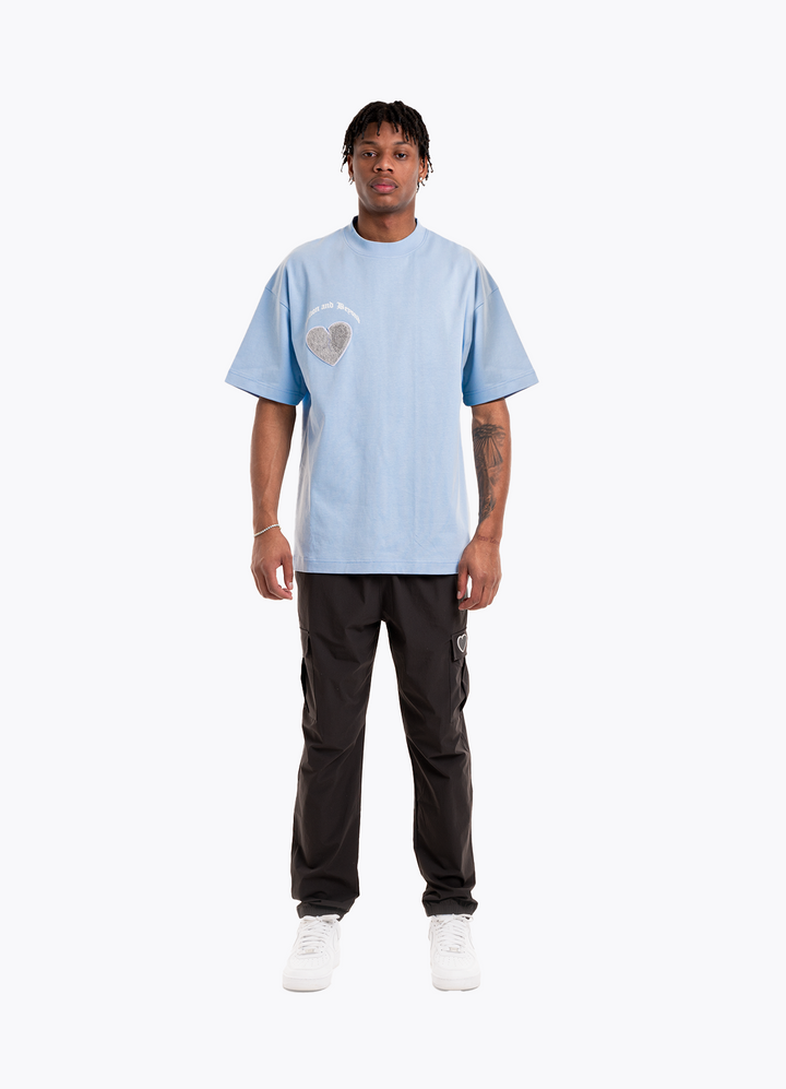BILLION AND BEYOND - CRACK HEART TEE BABY BLUE