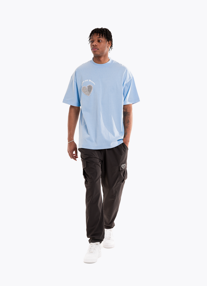 BILLION AND BEYOND - CRACK HEART TEE BABY BLUE
